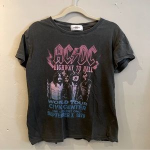 💕SoulCycle T-shirt size Small